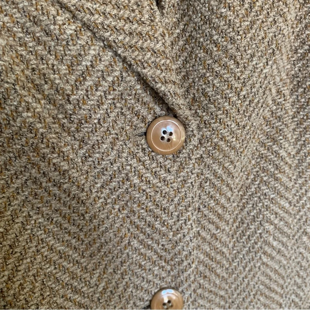 Emanuel Ungaro Vintage Designer Tan Wool Blazer Petite Size 4 - Picture 10 of 13